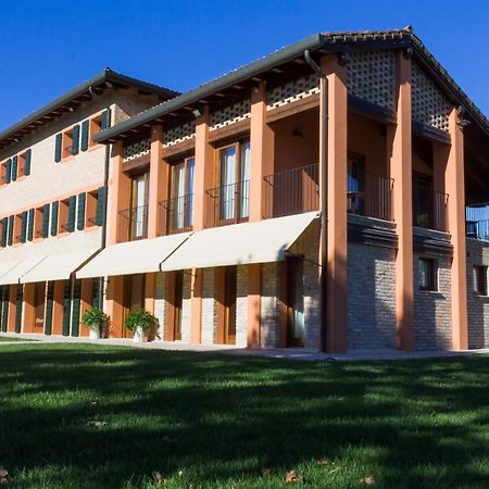 Crystal Luxury House Hotel Fiume Veneto Eksteriør billede