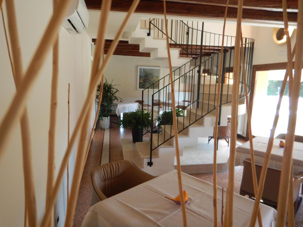Crystal Luxury House Hotel Fiume Veneto Eksteriør billede
